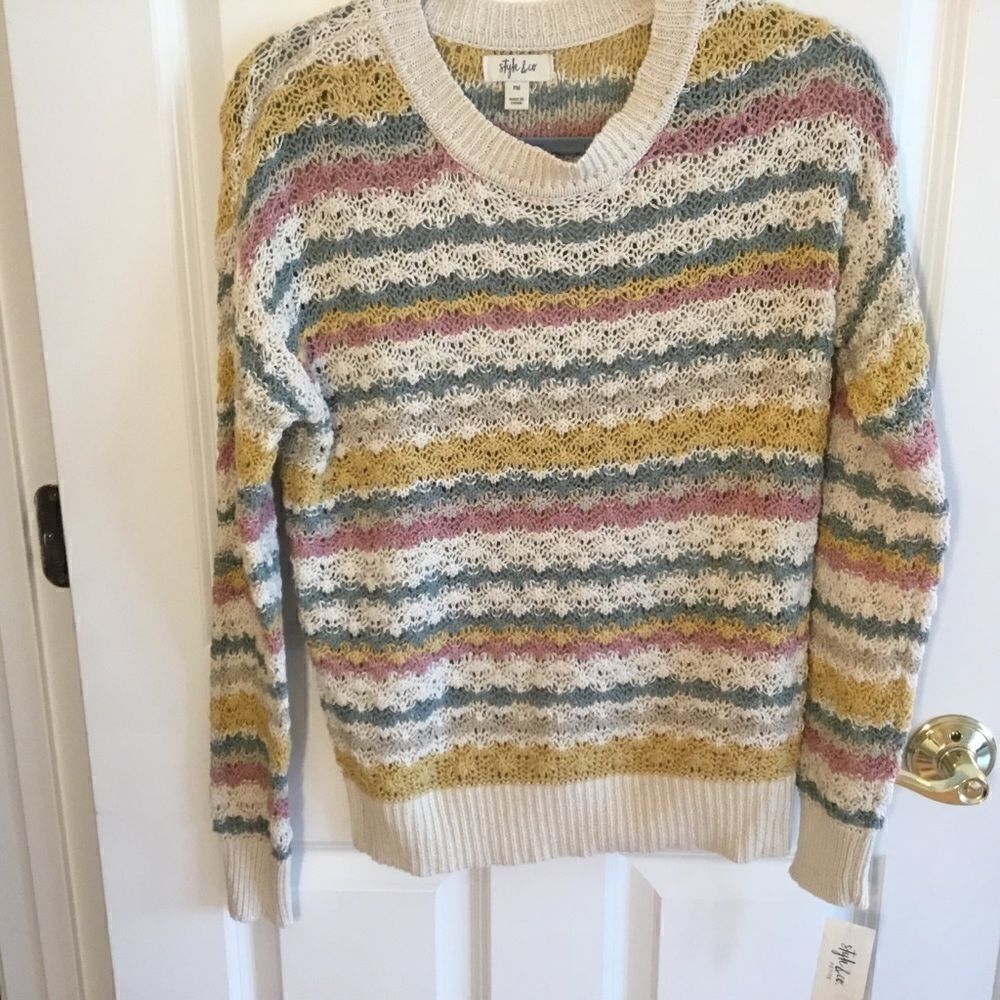 NWT. Style & Co. Long Sleeve Sweater Med Petite
